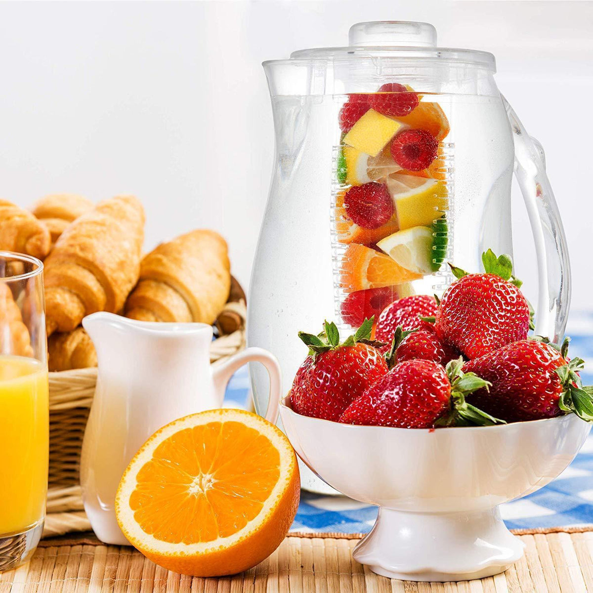 The H2O™ Unbreakable Fruit Infuser Water Pitcher 2.9 Quartz