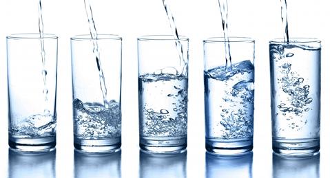 7 Reasons To Drink More Water (Proven By Science!)
